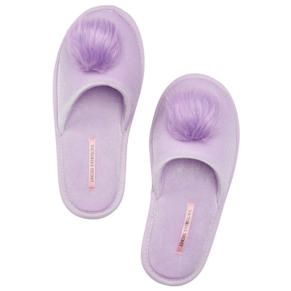 Victoria’s Secret Pom-Pom Slipper Large 9 / 10 NEW - Picture 1 of 7